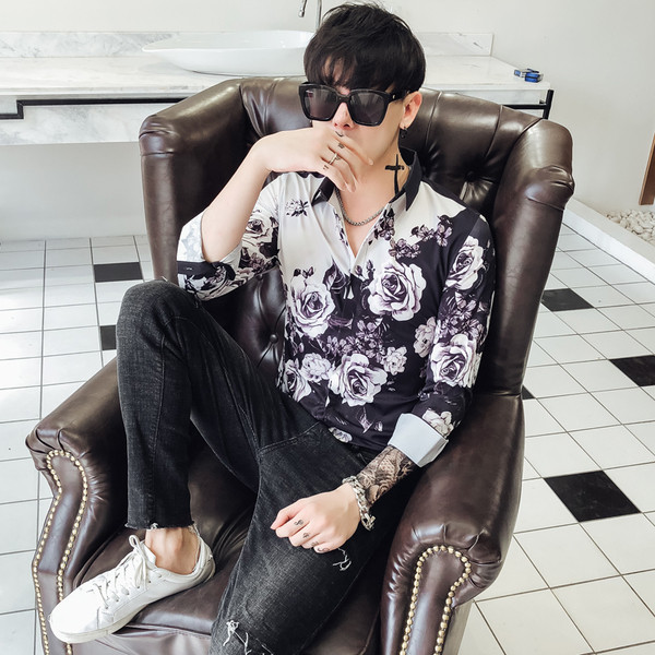 Cămașă bărbătească elegantă cu motive florale