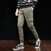 Ανδρικά αθλητικά παντελόνια με πλευρικές τσέπες σε διάφορα χρώματα