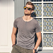 Μοντέρνο ανδρικό μπλουζάκι με κουμπιά - διάφορα χρώματα