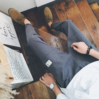 Pantaloni sport barbati in trei modele