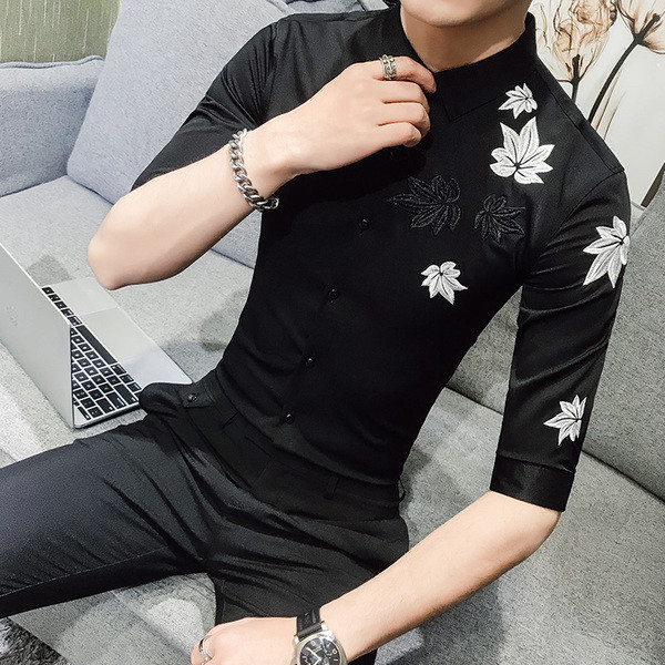 Cămașă elegantă pentru bărbați cu broderie colorată în două culori