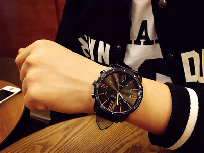 Ceas modern pentru bărbați