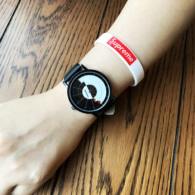 Мъжки часовник в три цвята с кожена каишка