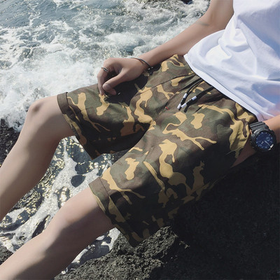 Pantaloni moderni pentru bărbați de camuflaj