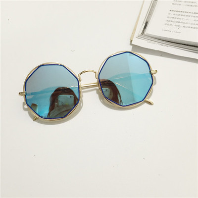 Μοντέρνα γυναικεία γυαλιά - διάφορα χρώματα