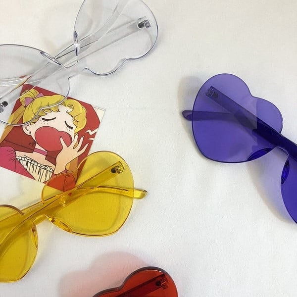 Γυναικεία γυαλιά ηλίου σε σχήμα καρδιάς