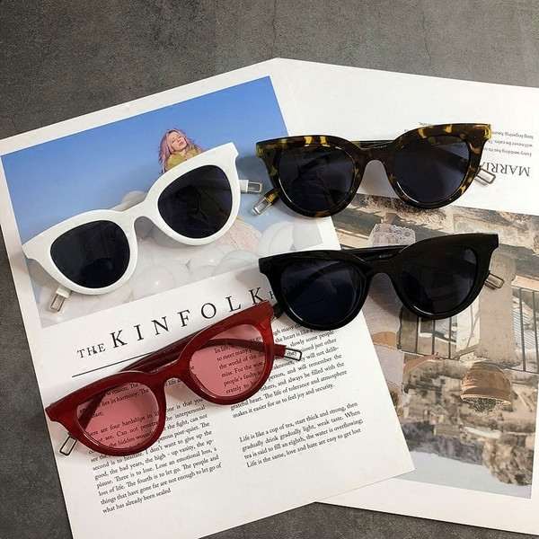 Γυναικεία ρετρό γυαλιά ηλίου