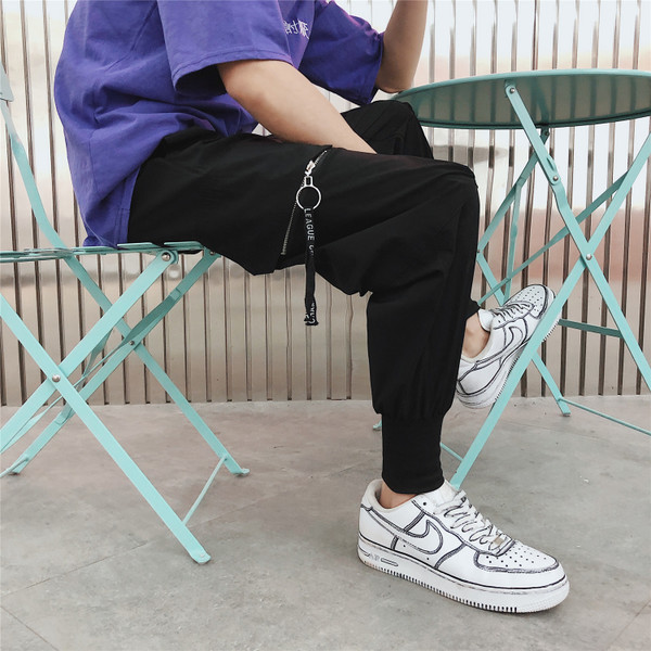 Pantaloni sport pentru bărbați în negru și gri