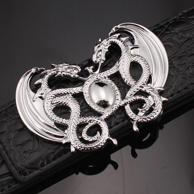 Ανδρική ζώνη  σε διάφορα μοντέλα με διαφορετικές πόρπες