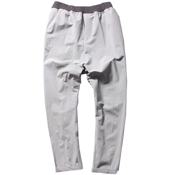 Pantaloni confortabili pentru bărbați cu lungime de 9/10 în trei culori