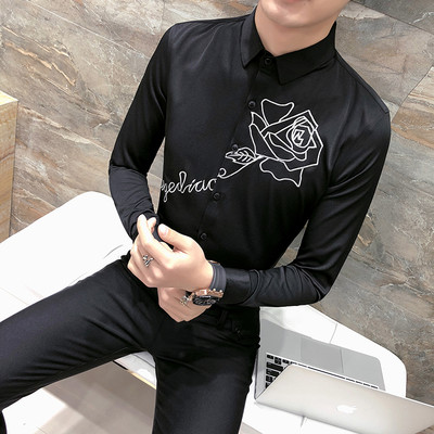 Κομψό ανδρικό πουκάμισο με έγχρωμο κέντημα Λεπτό μοντέλο σε δύο χρώματα