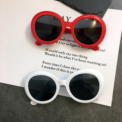 Дамски слънчеви очила в кръгла форма - няколко цвята