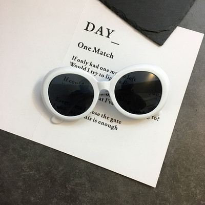 Κγυναικεία γυαλιά ηλίου σε στρογγυλό σχήμα - διάφορα χρώματα