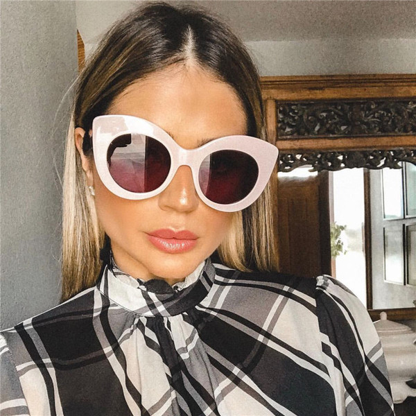 Γυναικεία  μοντέρνα γυαλιά ηλίου - σχήμα γάτας