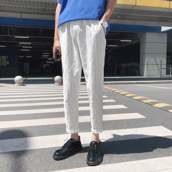 Ανδρικά παντελόνια σε λευκό και μαύρο χρώμα