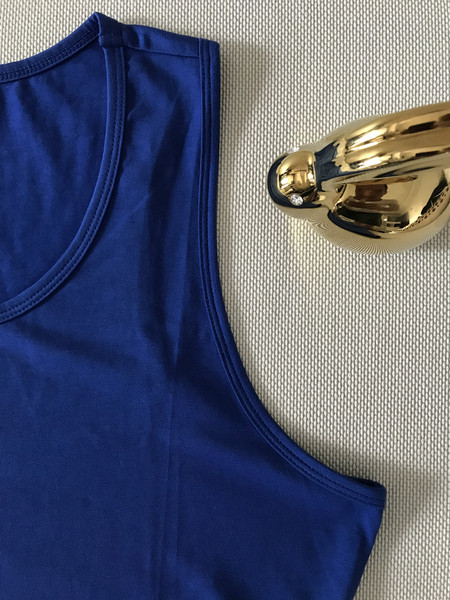 Ανδρικό μπλουζάκι μπλε με κεντήματα