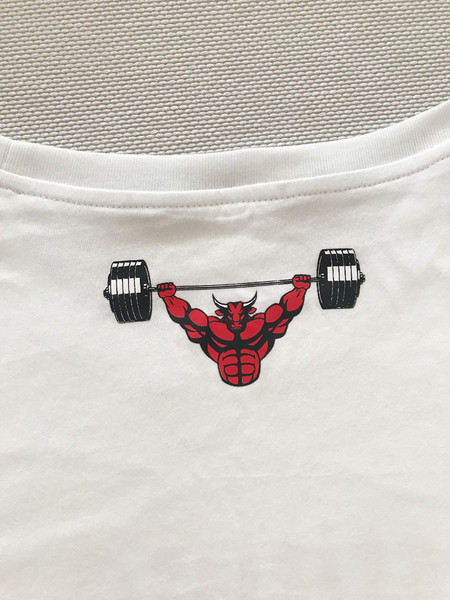 Άνετο λευκό μπλουζάκι με επιγραφή και εκτύπωση