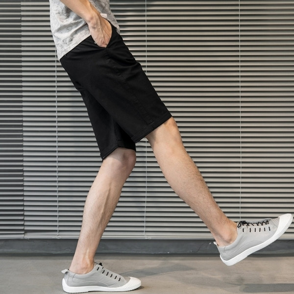 Pantaloni scurți stilați pentru bărbați în trei culori