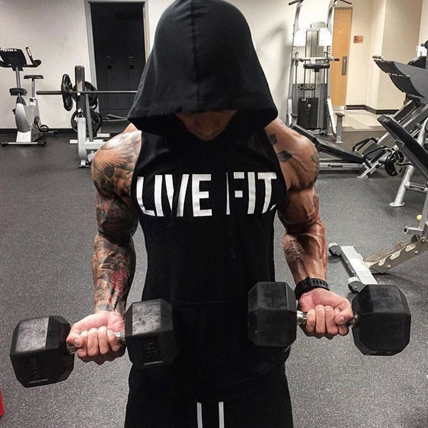 Мъжки потник с качулка в няколко модела