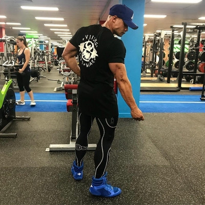 Tricou sport pentru bărbați cu inscripție și imprimeu