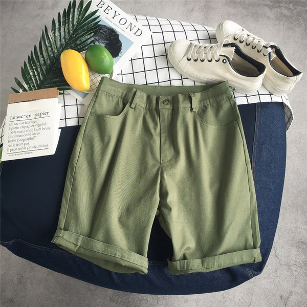 Pantaloni scurți pentru bărbați în negru, verde și bej