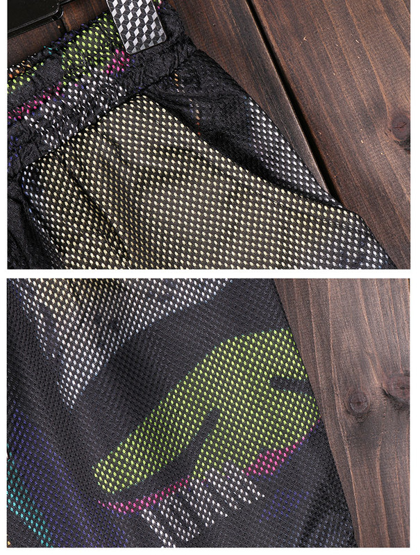 Férfi sport rövidnadrág - két modell