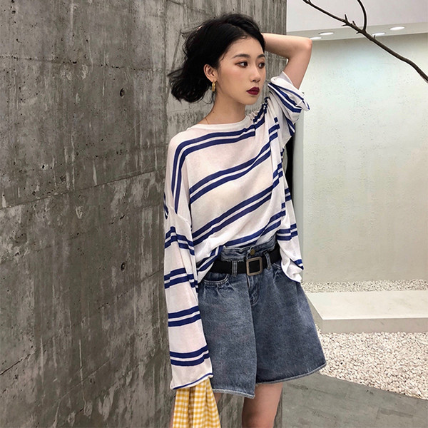 Pantaloni scurti de dama cu talie inalta