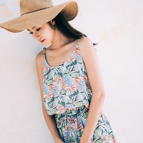 Salopeta de dama cu motive florale in doua culori cu talie inalta