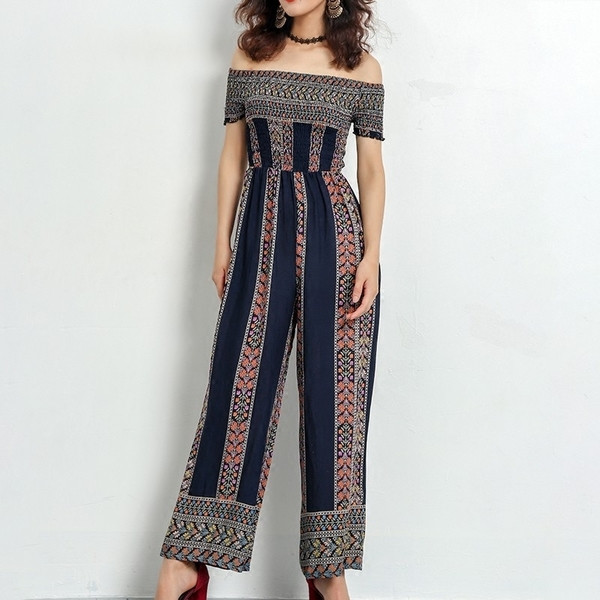 Salopeta de dama potrivita pentru utilizarea de zi cu zi cu umerii deschisi in motive etnice