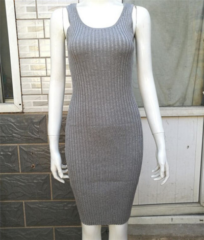 Rochie scurta de dama eleganta cu decolteu in mai multe culori