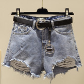 Σύντομα παντελόνια τζιν παντελόνι με σχισμένα μοτίβα και ζώνη