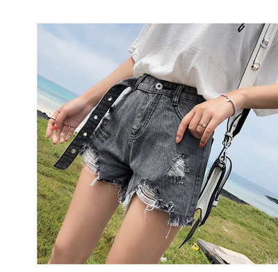 Γυναικεία παντελόνια κοντού τζιν σε γκρι χρώμα