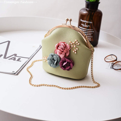 Σύγχρονη γυναικεία τσάντα με 3D floral διακόσμηση σε διάφορα χρώματα