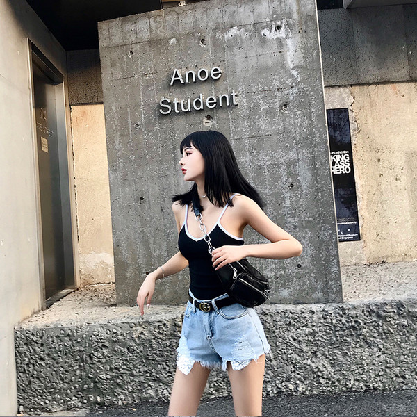 Модери дамски къси панталони с висока талия