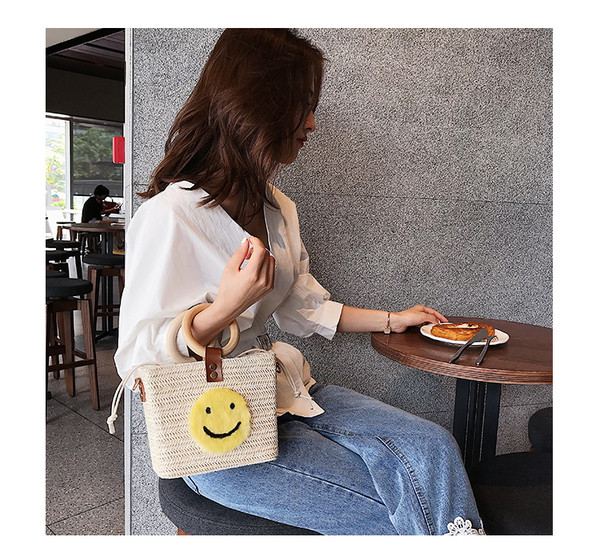 Geanta dama tricotata in doua modele