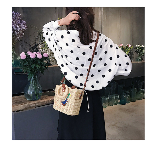 Geanta dama tricotata in doua modele