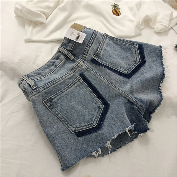 Интересни дамски къси дънки с висока талия походящи за ежедневие