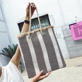 Καθημερινή γυναικεία τσάντα με βραχίονες σε διάφορα χρώματα