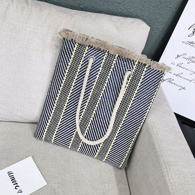 Καθημερινή γυναικεία τσάντα με βραχίονες σε διάφορα χρώματα