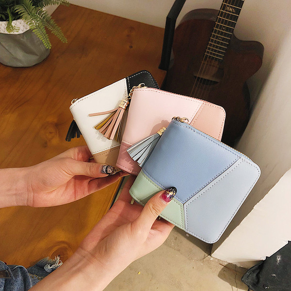 Portofel mic de dama cu ciucuri din imitatie de piele in trei culori