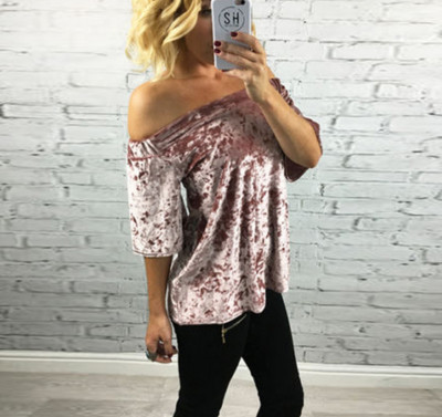 Κομψή γυναικεία βελούδο με πασπαλισμένους ώμους