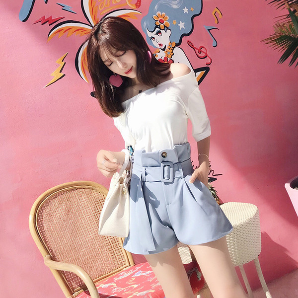 Елегантни къси дамски панталони с висока талия в два цвята