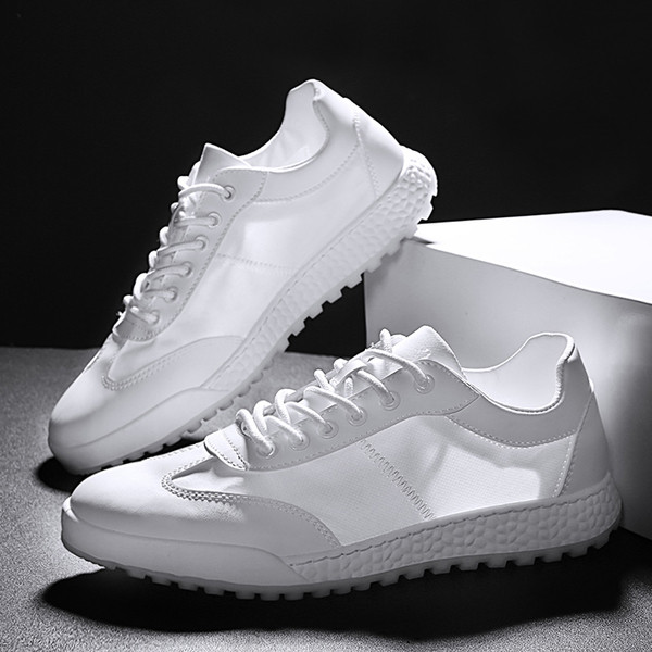 Adidași pentru bărbați din material respirabil în două culori