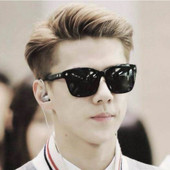 Γυαλιά ηλίου με τετράγωνο σχήμα και μεταλλική διακόσμηση σε τρία χρώματα