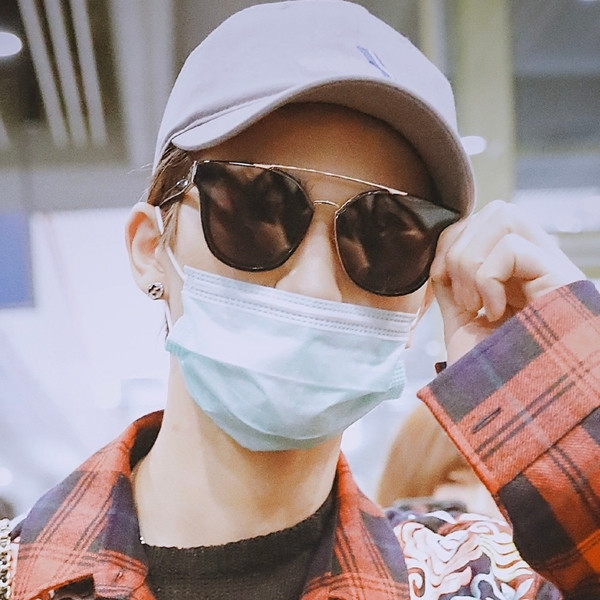 Ochelari de soare eleganti pentru barbati in doua modele