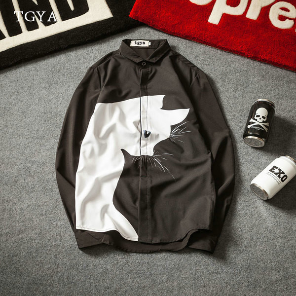 Cămașă bărbați cu aplicație și mâneci lungi - model gratuit