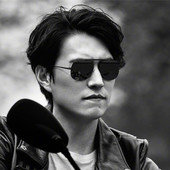 Ανδρικά γυαλιά ηλίου σε τέσσερα χρώματα με λεπτό πλαίσιο