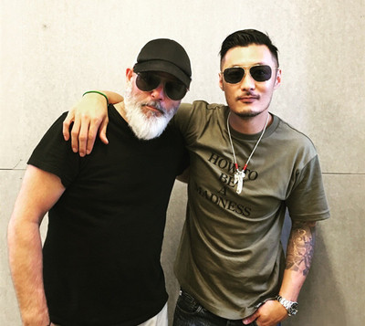 Ανδρικά γυαλιά ηλίου σε τέσσερα χρώματα με λεπτό πλαίσιο