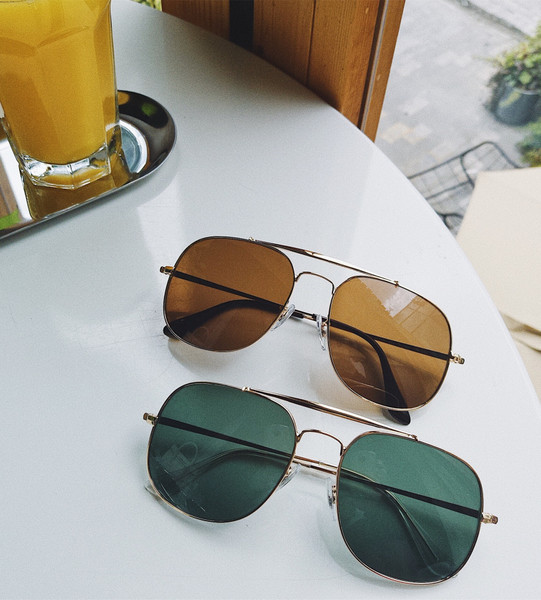 Ανδρικά γυαλιά ηλίου σε τέσσερα χρώματα με λεπτό πλαίσιο