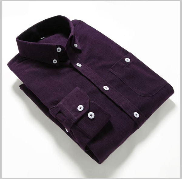 Άνετο πουκάμισο ανδρών σε διαφορετικά χρώματα